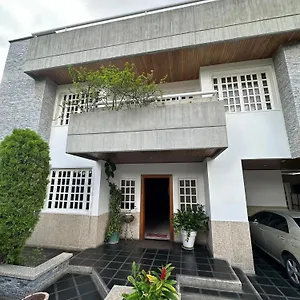 Rora Caracas